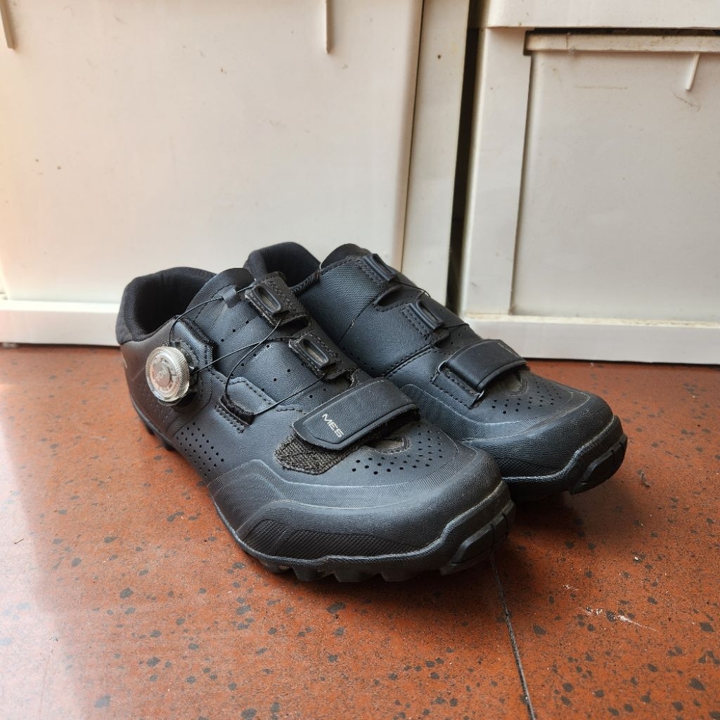 Sepatu Cleat Shimano ME 5 MTB XC