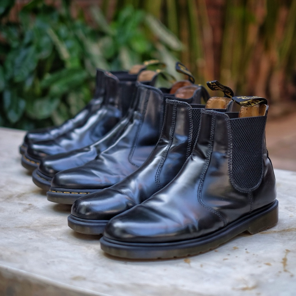 Dr martens 2976 chelsea boots black smooth (second)