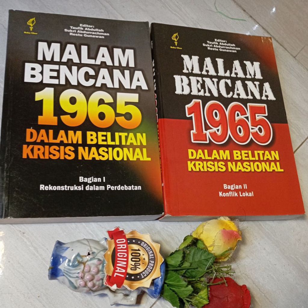 Buku Malam bencana 1965 dalam belitan krisis nasional Original