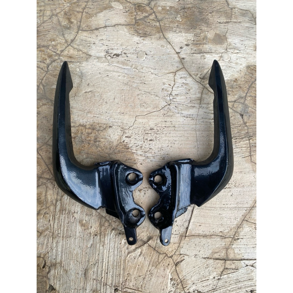 BEHEL CB150R NEW LED BEGEL CB150R OLD VARIASI PLANGER CB150R PEGANGAN JOK BELAKANG CB150R FACELIFT S