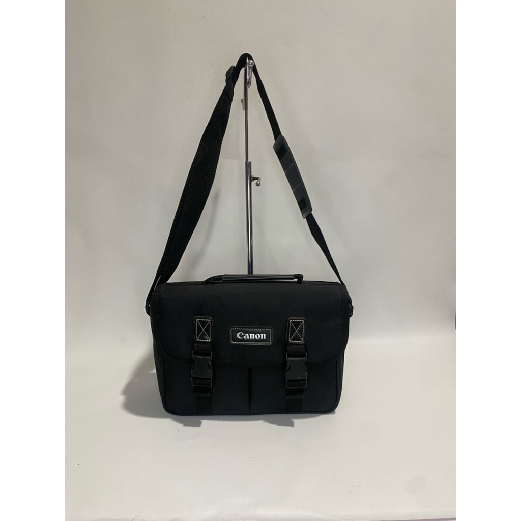 Canon tas sling camera bag