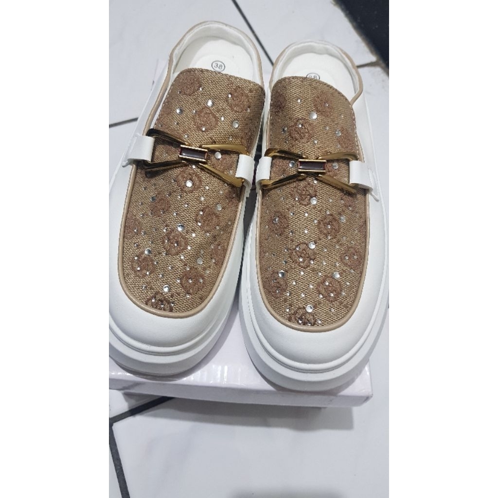 Sendal Sepatu Sofia Gifly