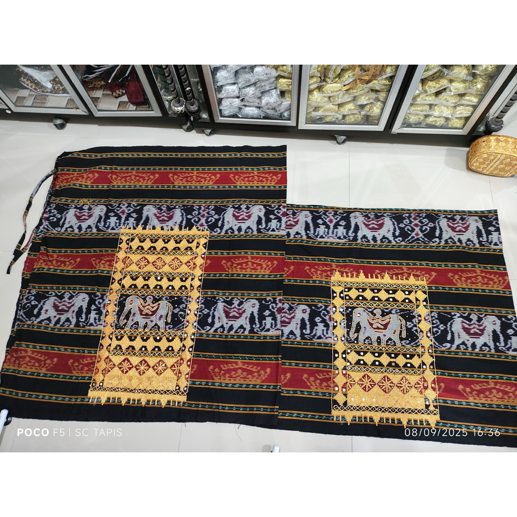 rok lilit lasem tapis lampung satu set mama papa cewek cowok