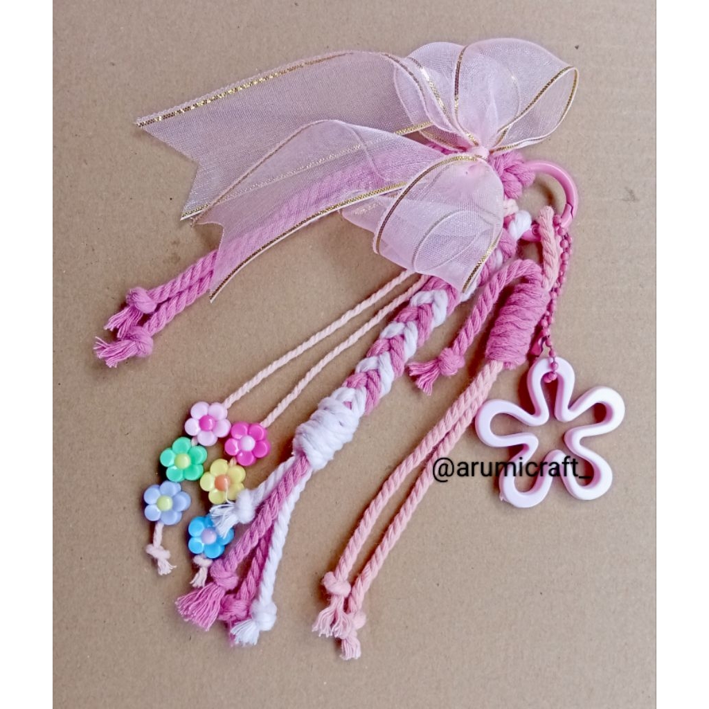 Bagcharm/Keychain/Gantungan Tas By arumicraft new series Manda