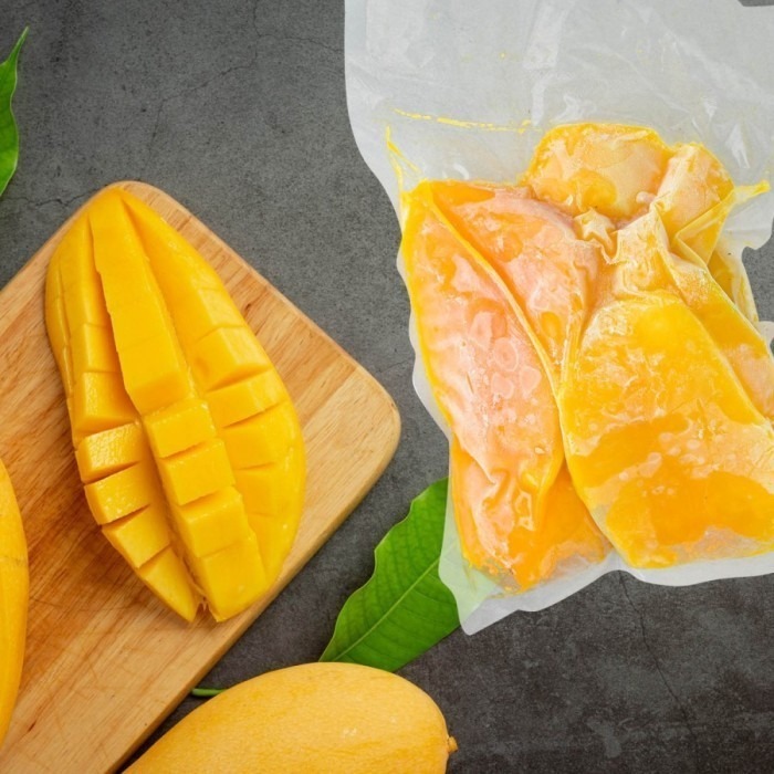 Buah Beku Mangga Harum Manis Frozen 500gr/Mangga Harum Manis 1kg Frozen