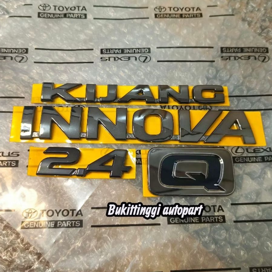 emblem bagasi innova reborn black chrome innova kijang 2,4 Q diesel