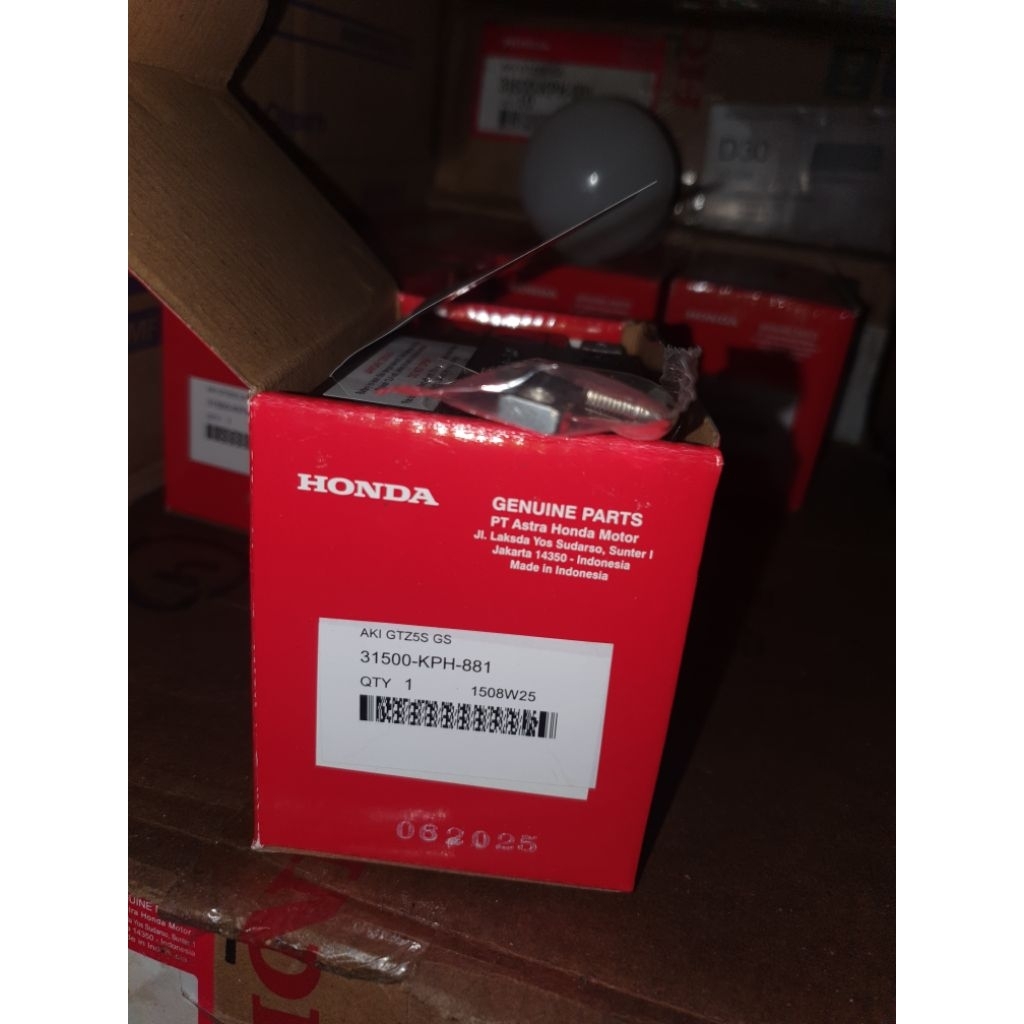 BATRE/Aki Kering Motor Supra X 125 Revo Blade  Karisma Kirana Original AHM Honda 100% 31500-kph-881