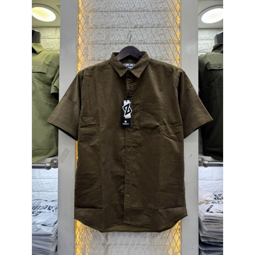 kemeja corduroy pendek