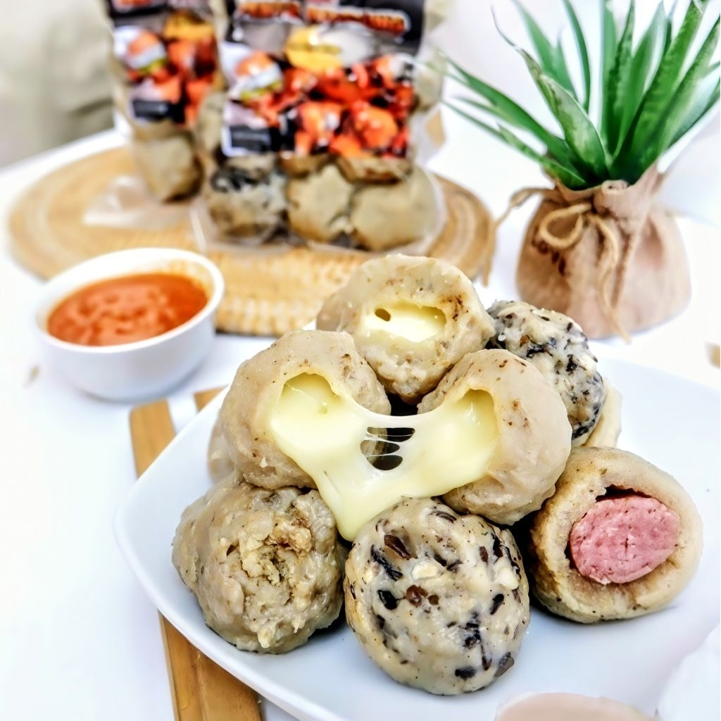 Pentol Gila / Pentol Petarung Pedas Surabaya Frozen Mix (12 pcs)