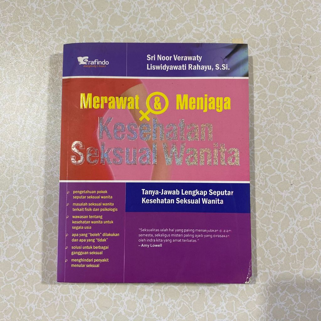 Buku Merawat dan Menjaga Kesehatan Seksual Wanita
