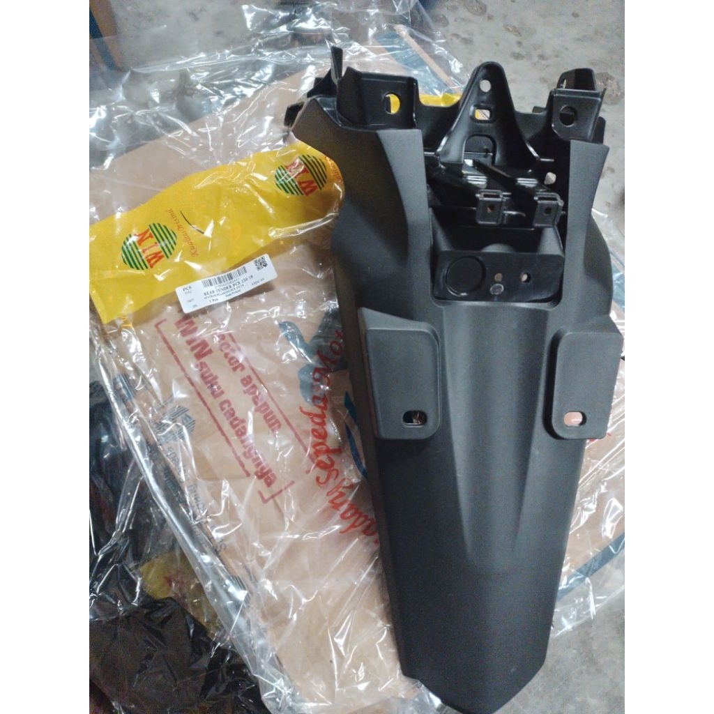 SPAKBOR BELAKANG PCX 150 2018 (WIN)