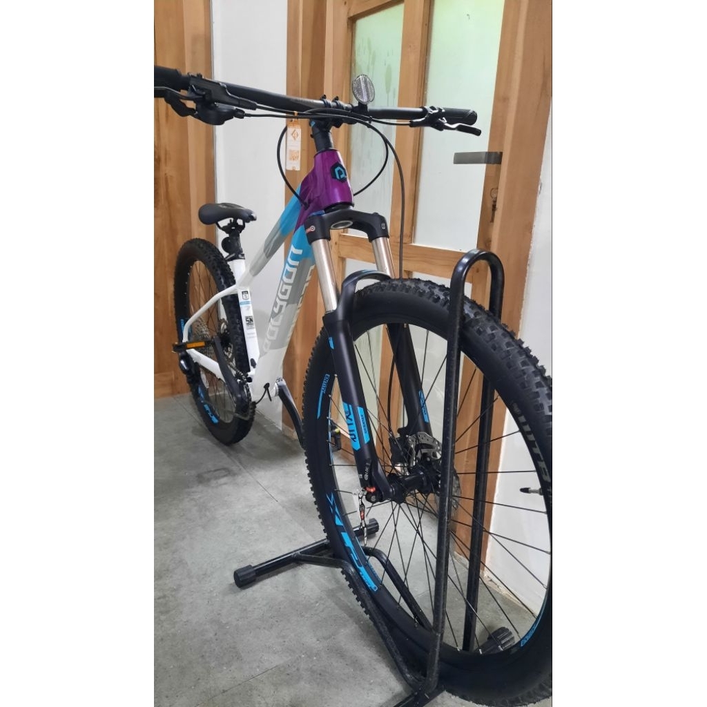 Sepeda Polygon Xtrada 7 tahun 2021-2022 second seperti baru(part sepeda)