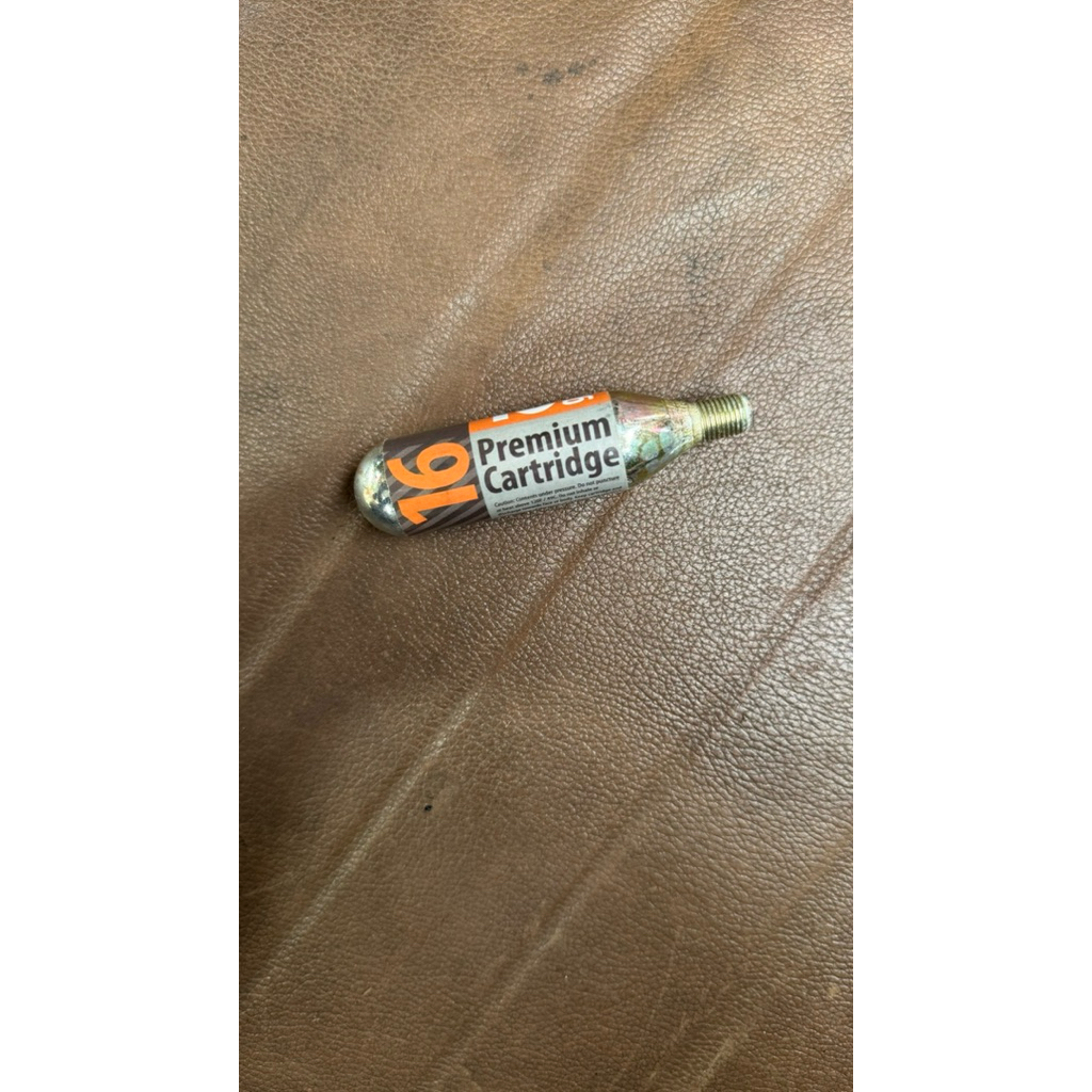 16g Tabung Gas CO2 Tahan Lama Tabung CO2 Airgun Untuk Soda Charger / Pompa Sepeda