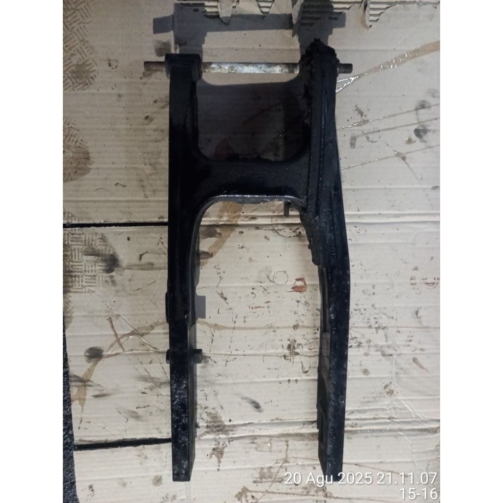 Swing Arm / Lengan Ayun Supra GTR 150 2018