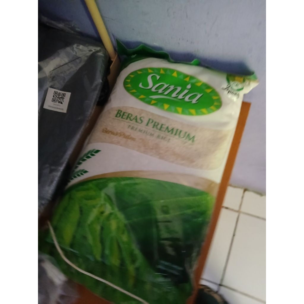 beras merk sania 5kg