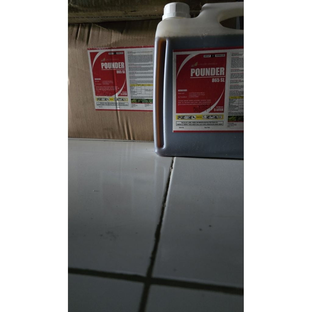 Herbisida POUNDER 865 SL Berat bersih: 5 Liter