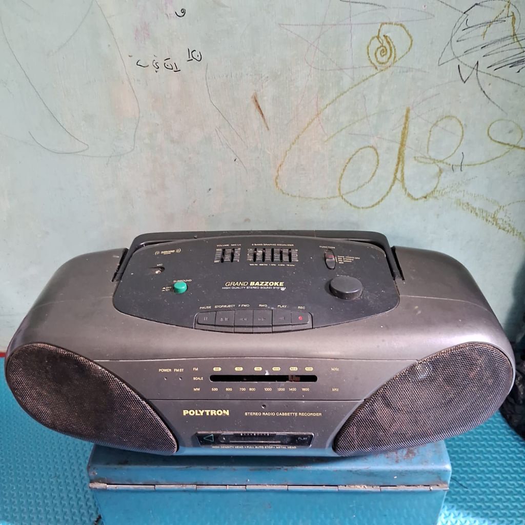 polytron grand bazzoke radio tape mati