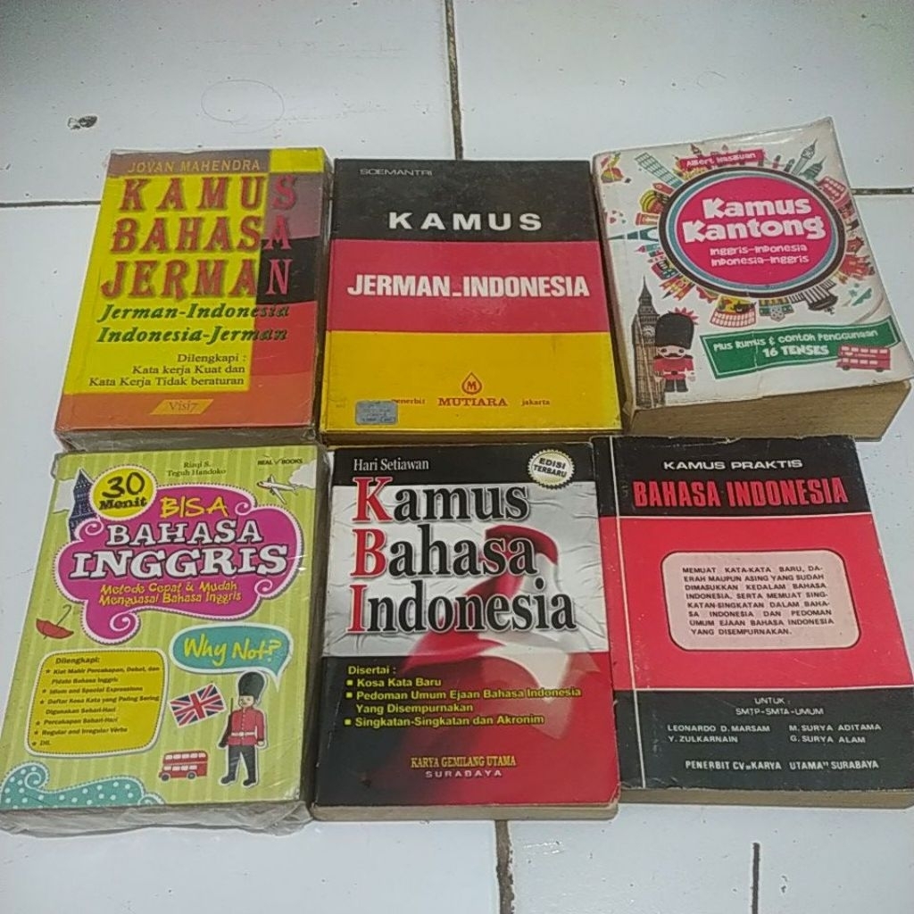 Kamus Jerman Indonesia. Kamus bahasa Jerman. 30 menit bisa bahasa Inggris. Kamus kantong. Kamus prak