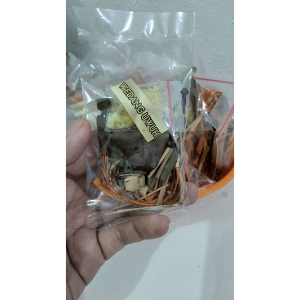 Wedang Uwuh Premium Komplit Ekstra Daun Sirsak | Wedang Tradisional Khas Solo