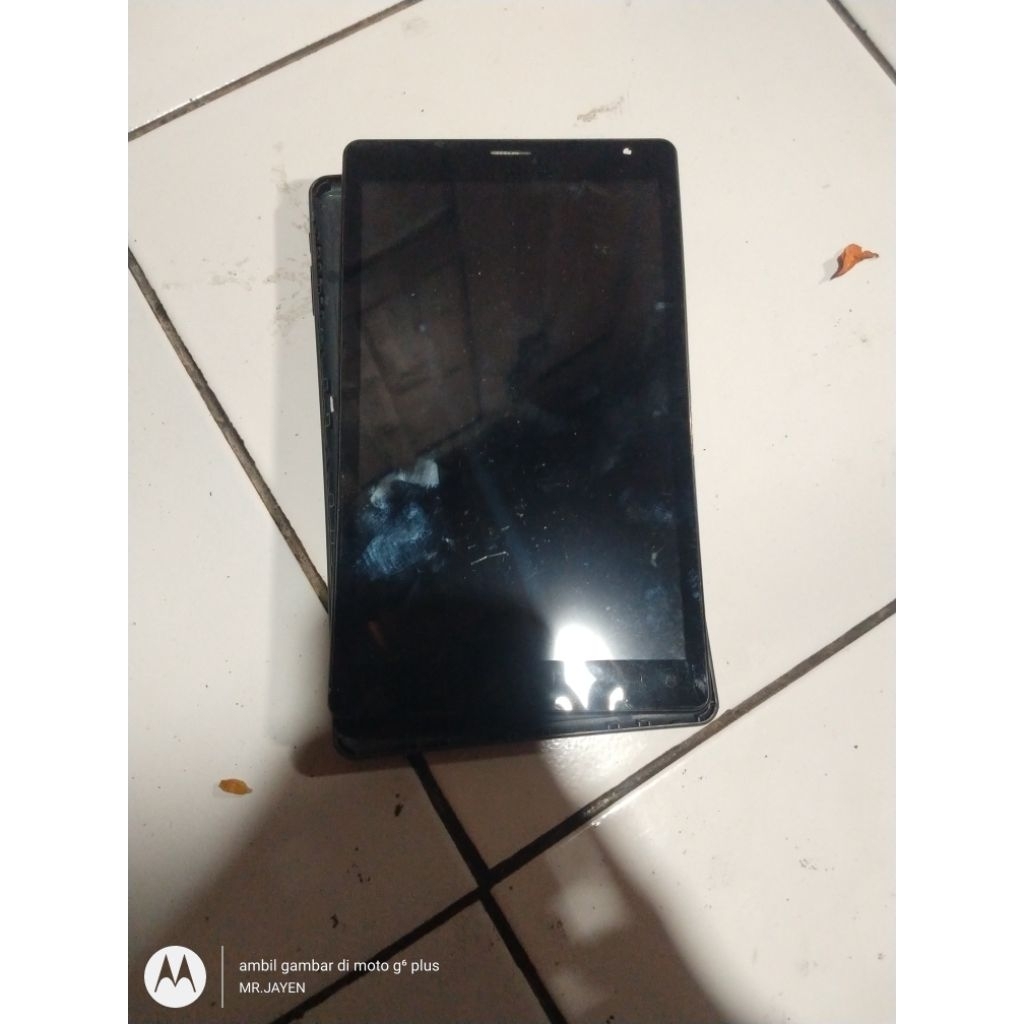 LAYAR LCD TAB ADVAN A8 8004