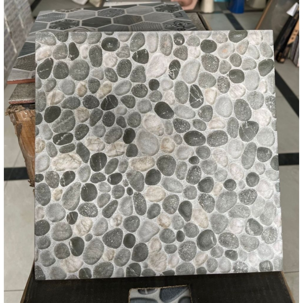 Keramik Lantai Kamar Mandi 25x25