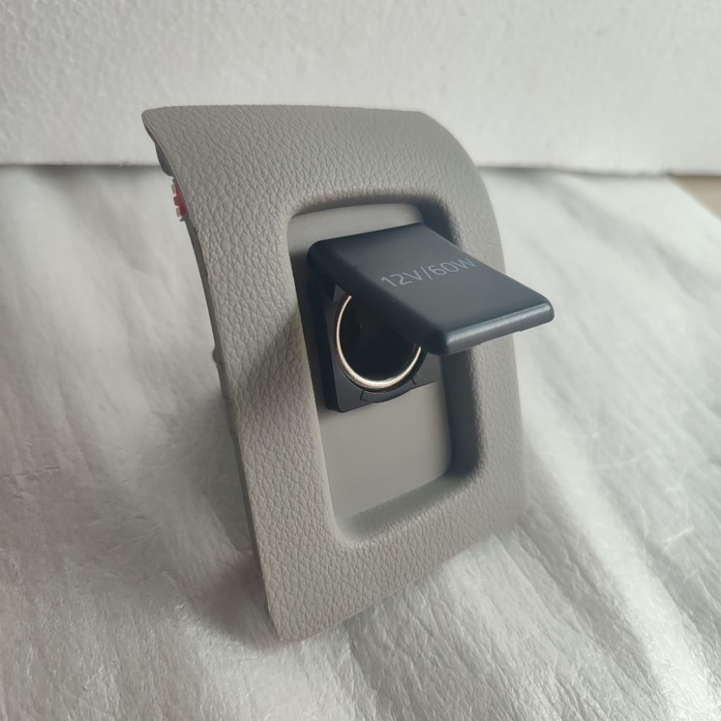 Panel Lighter Console Box All New Avanza Xenia 2019 up Original