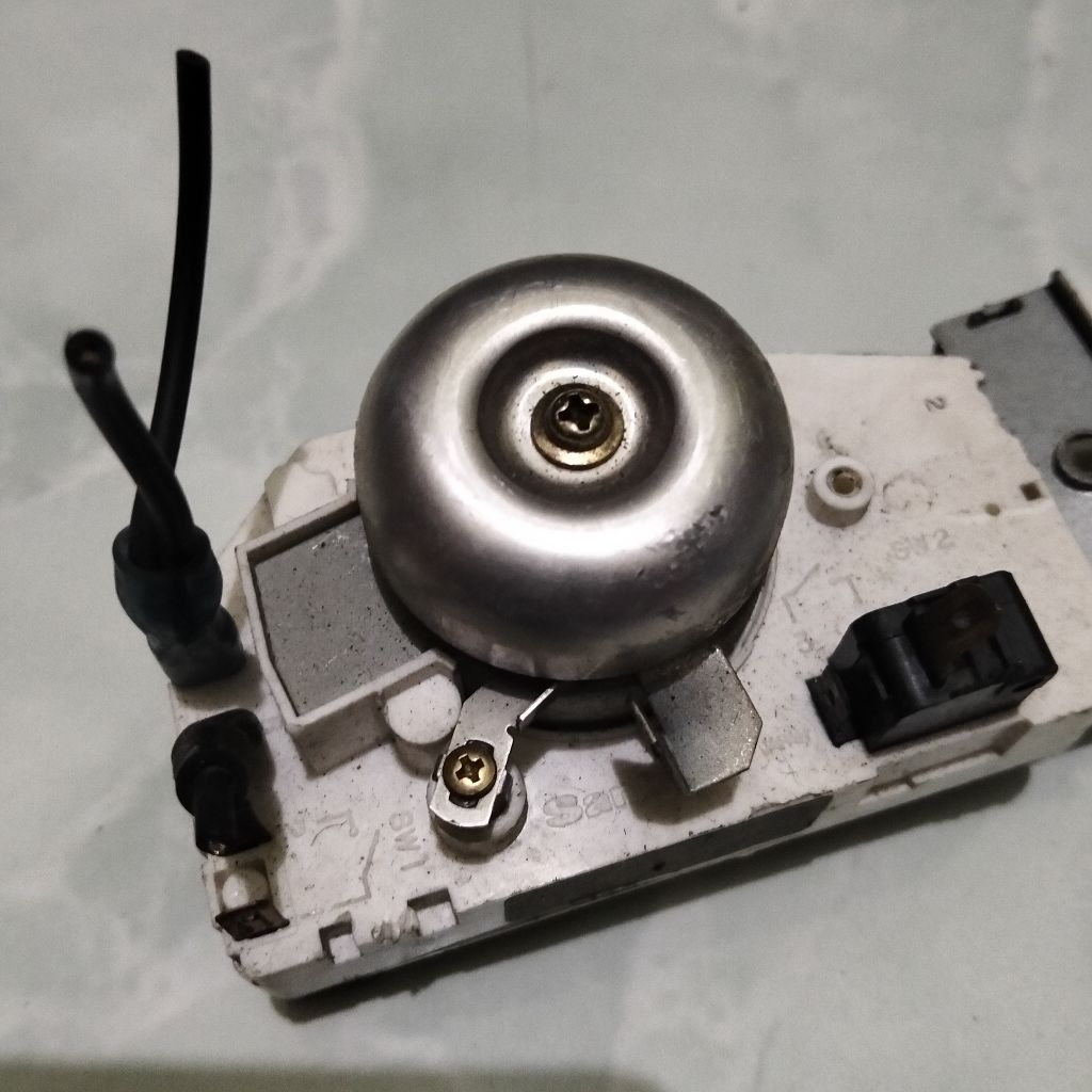 Pengatur Waktu Oven Microwave  Bekas Murah