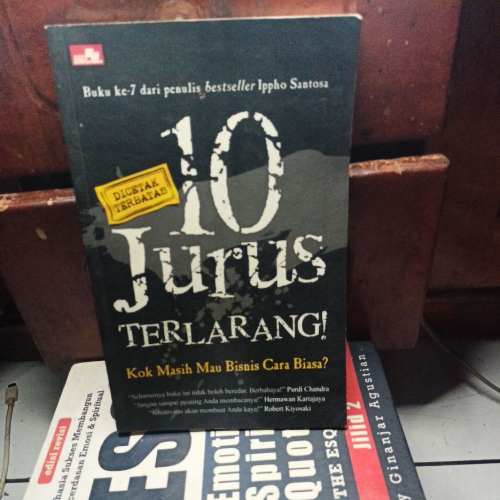 original bekas buku ke-7 dari penulis best seller ipo Santoso 10 jurus terlarang