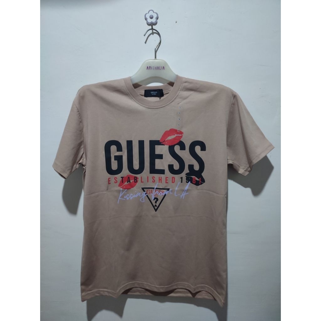 GUESS T-shirt