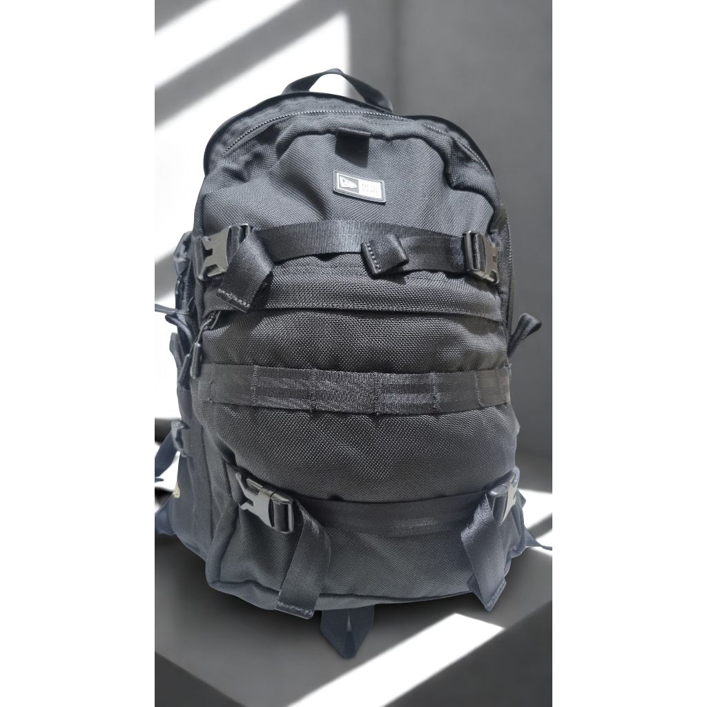 NEW ERA CARRIER PACK 35L 1680D BLACK BACKPACK