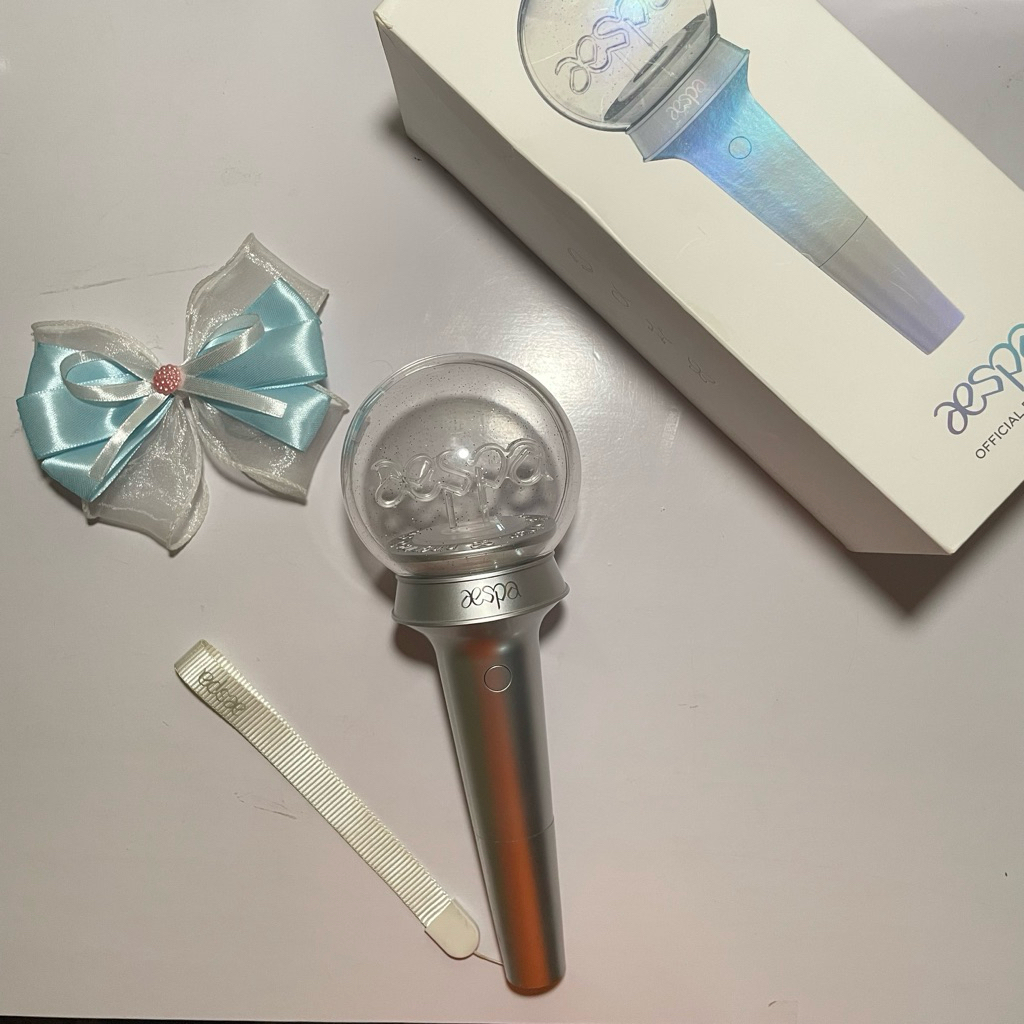 PRELOVED OFFICIAL LIGHTSTICK AESPA VER 1