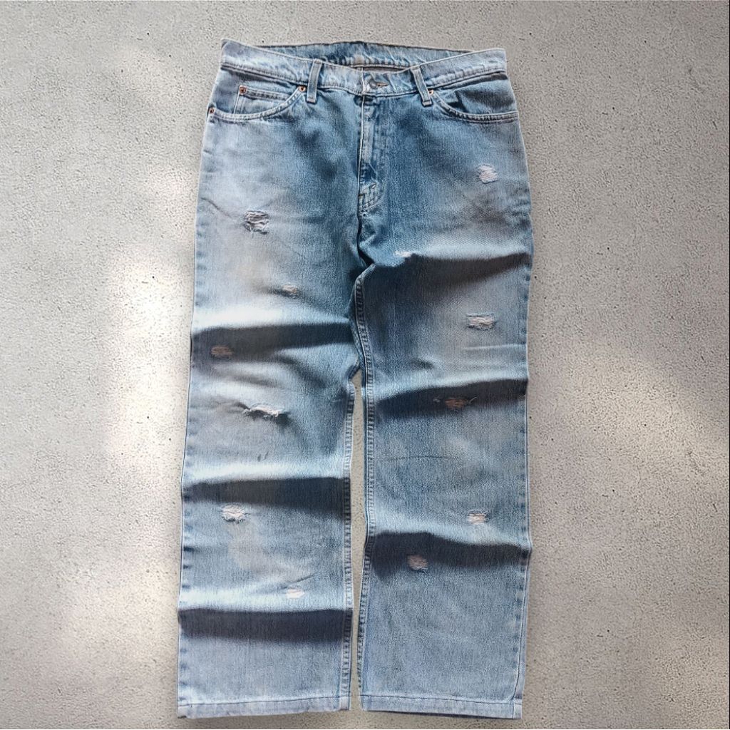 Vintage Levis orange tab- baggy blue jeans faded