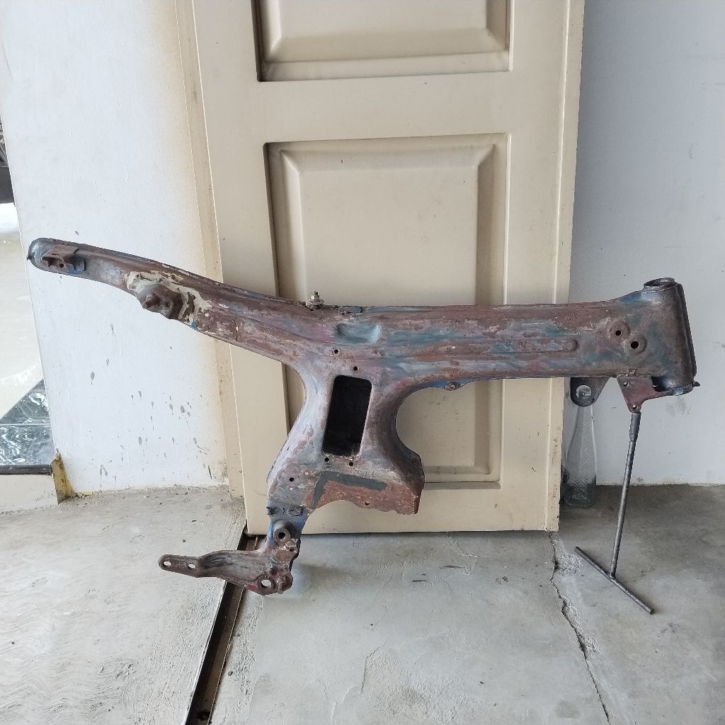 rangka honda benly/s90z