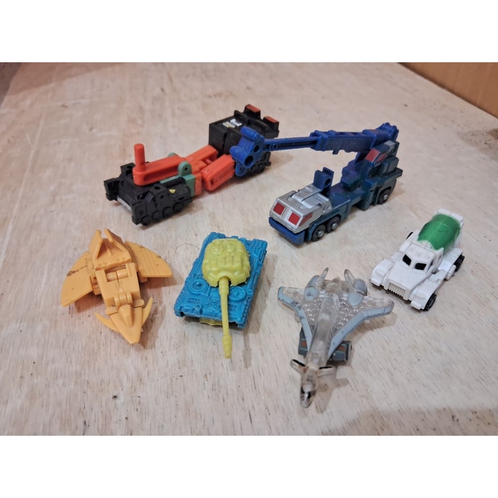 Mainan Transformers Mobil Plastik Vintage Mainan Jadul Kecil Tank Transformers crane Mixer Truck rob