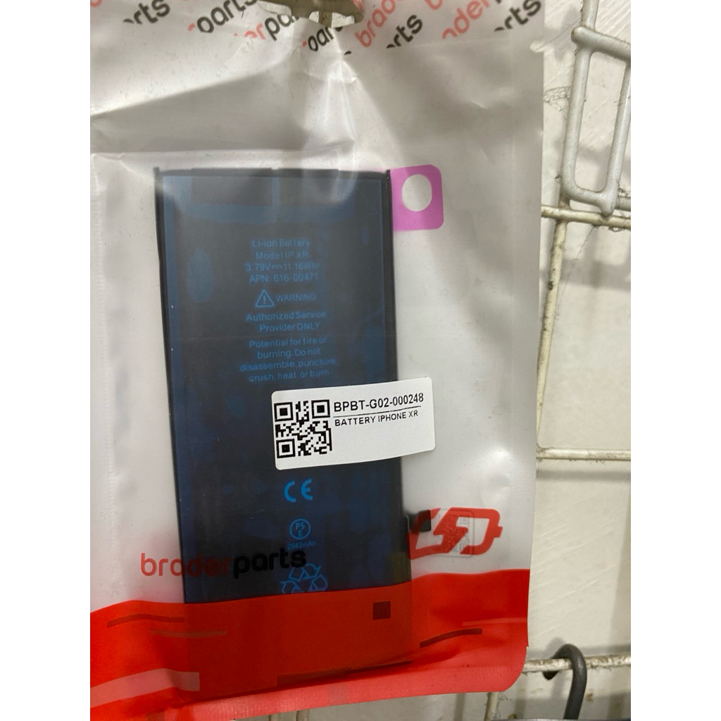 BATTERY IPHONE XR