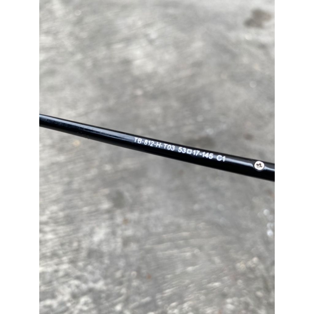 kacamata thom browne preloved