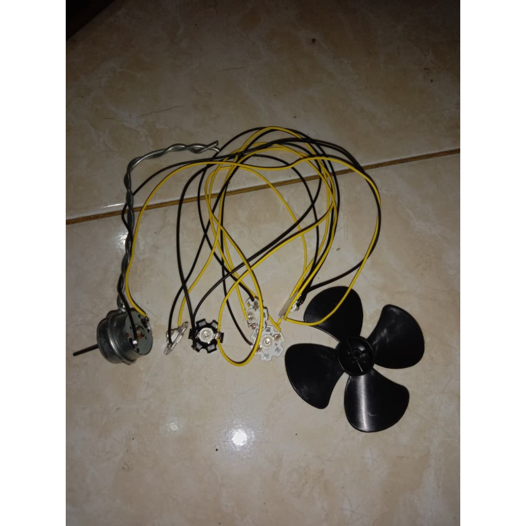 Lampu Layangan Dinamo 5HPL free kipas