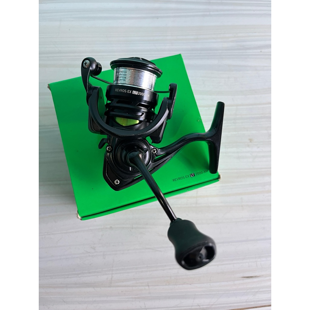 reel daiwa Revros ex lt 2000