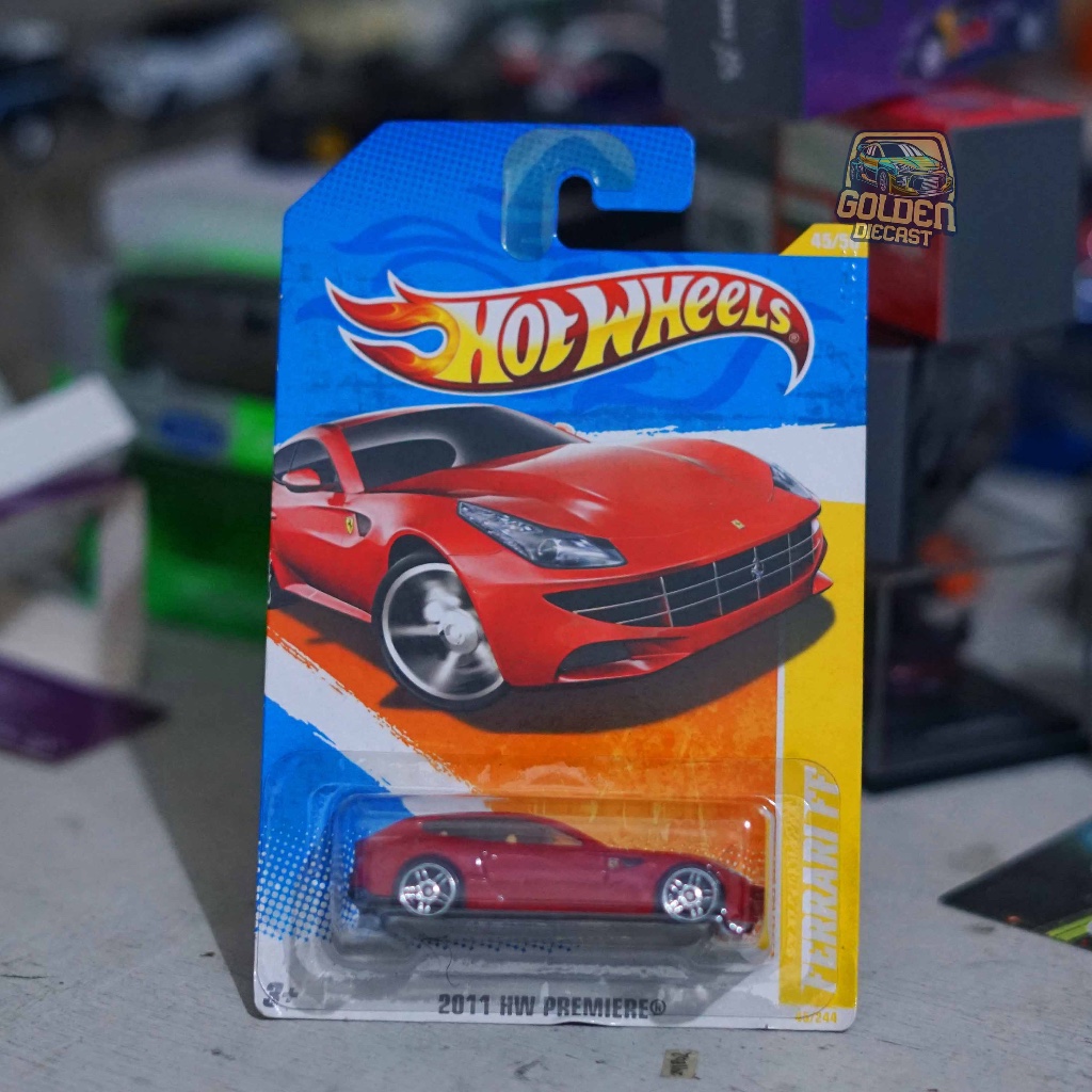 HOT WHEELS 2011 HW PREMIERE FERRARI FF RED - RARE ITEM