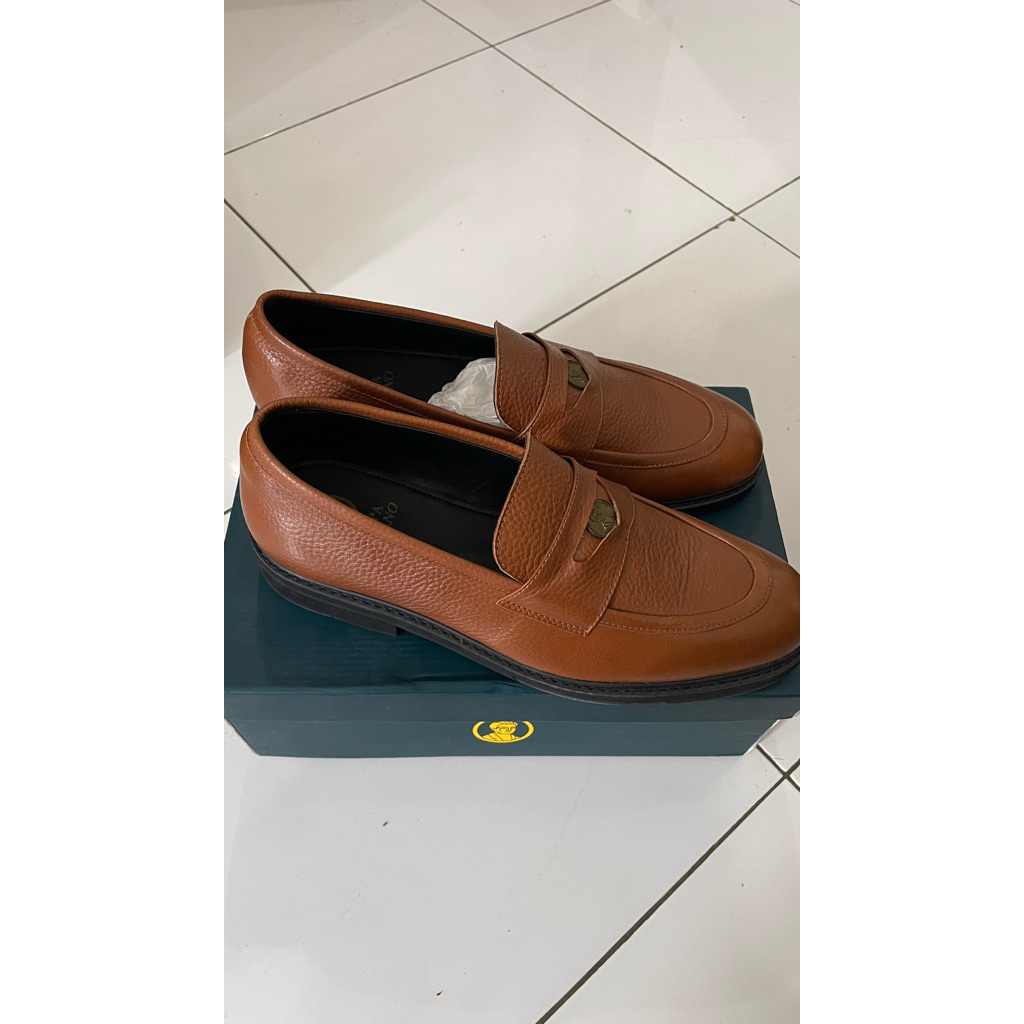 Sepatu Loafers Nappa Milano Quinn Penny Brown