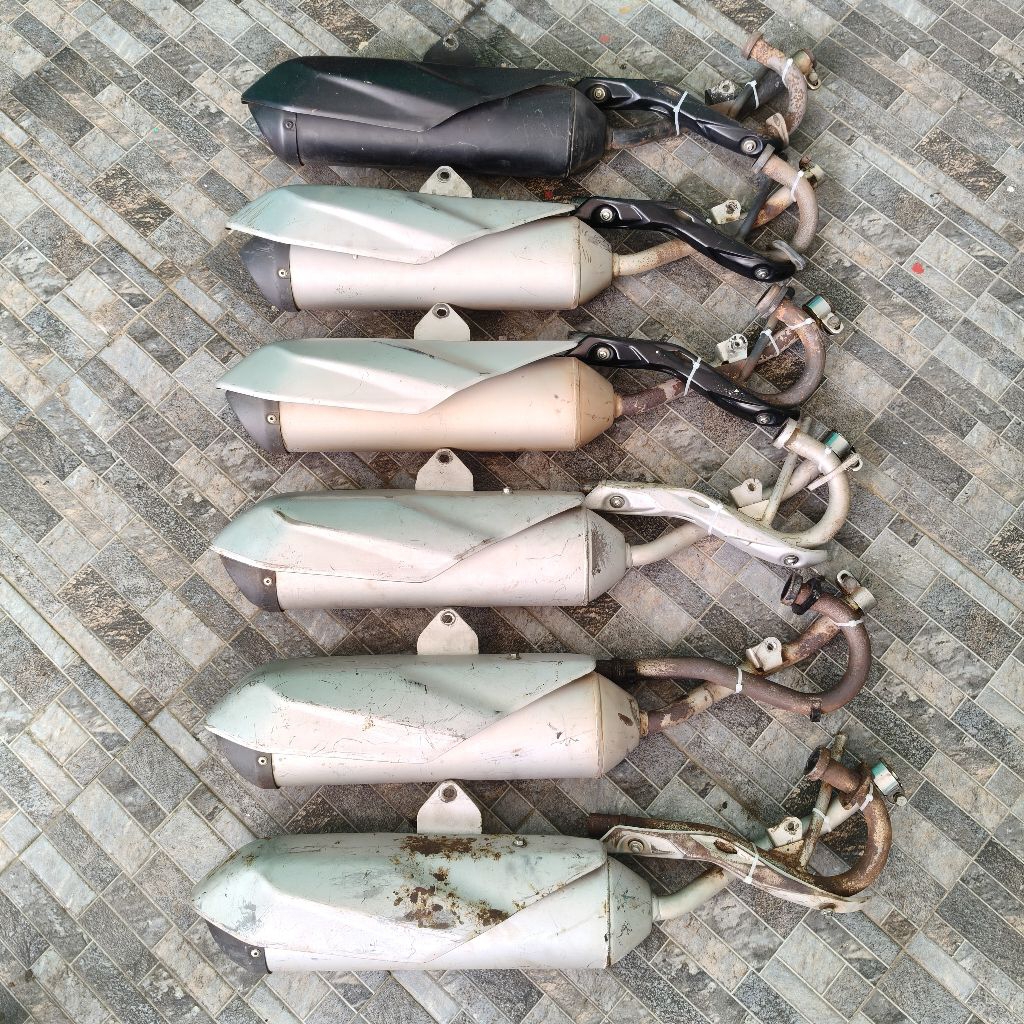 Knalpot standar KLX 150 Original