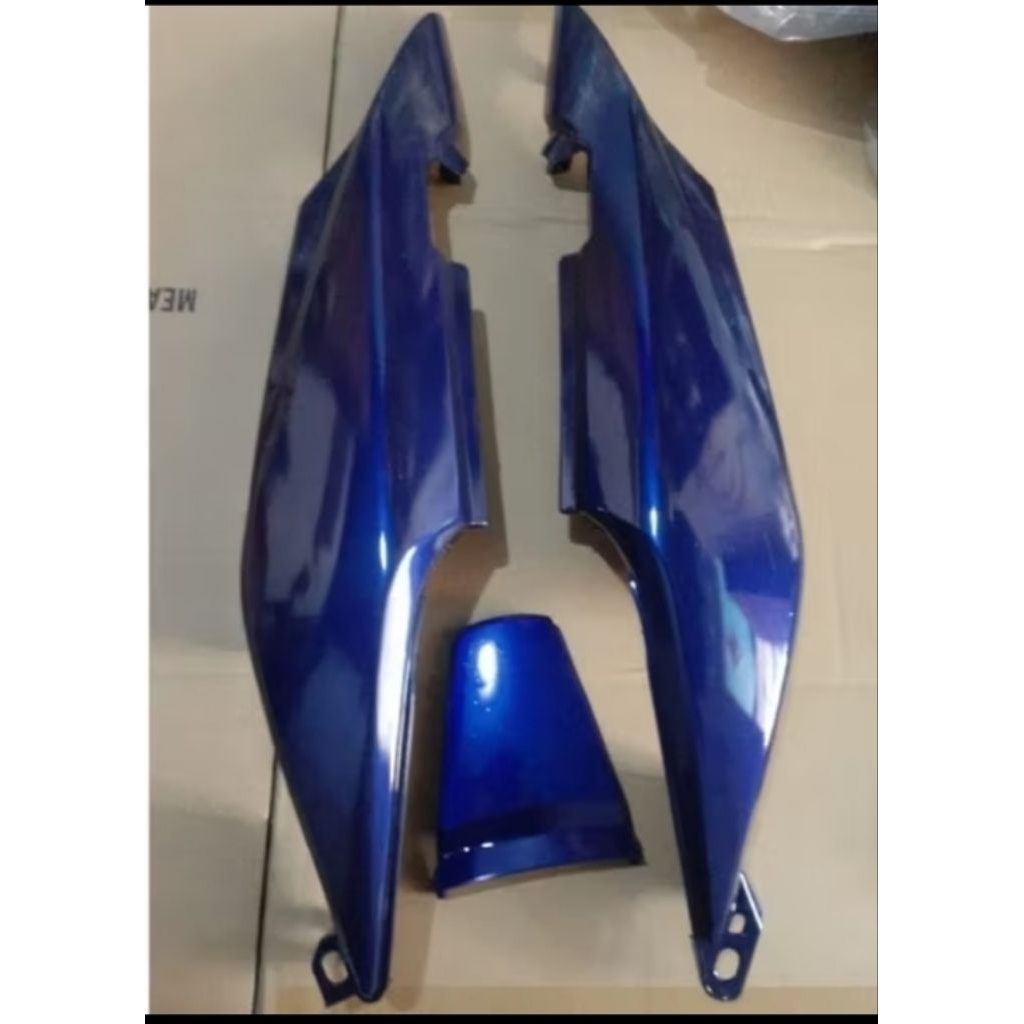 cover body motor Megapro Primus warna biru polos