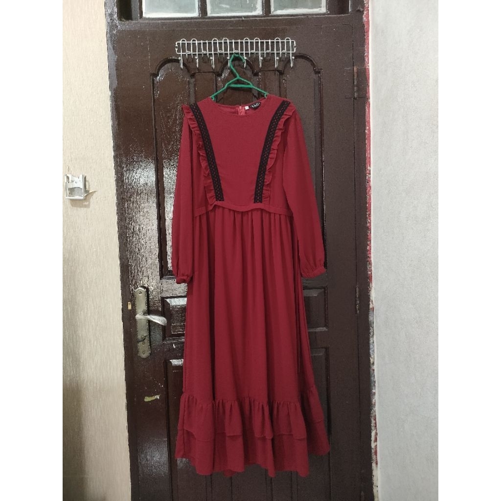 LIKE NEW - Prelove gamis malaysia famys wanita warna maroon