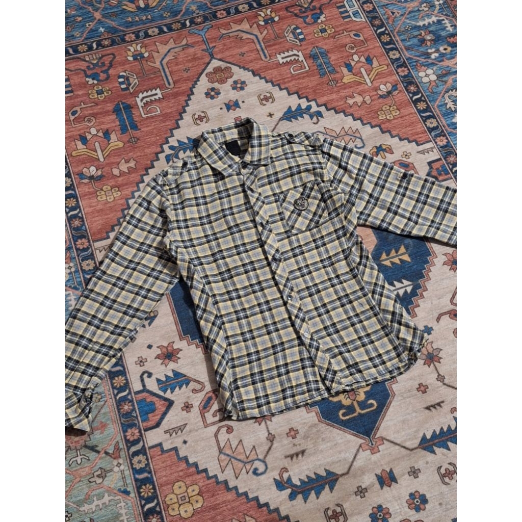kemeja flanel no brand(second/bekas)