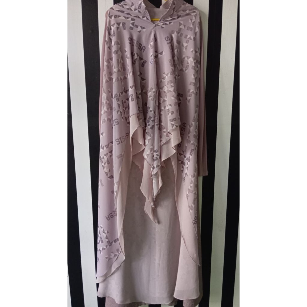 Preloved Khimar Sisesa Gamis Non