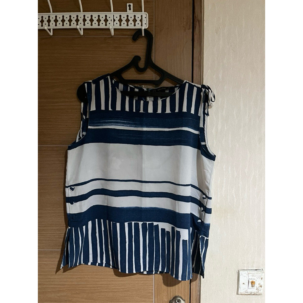 Atasan / Blouse Wanita / Baju garis garis Zara Original 100% (Preloved)