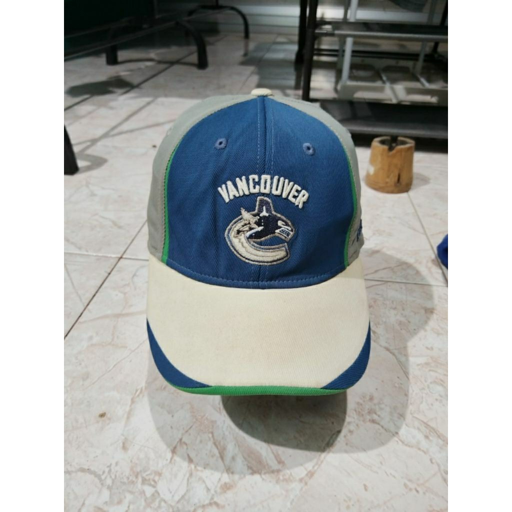 Topi Reebok x NHL