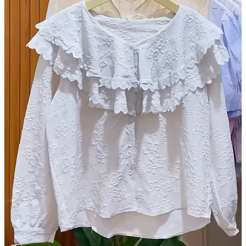 Preloved Embroidery shirt / Embroidery Blouse White/ Blouse Embos