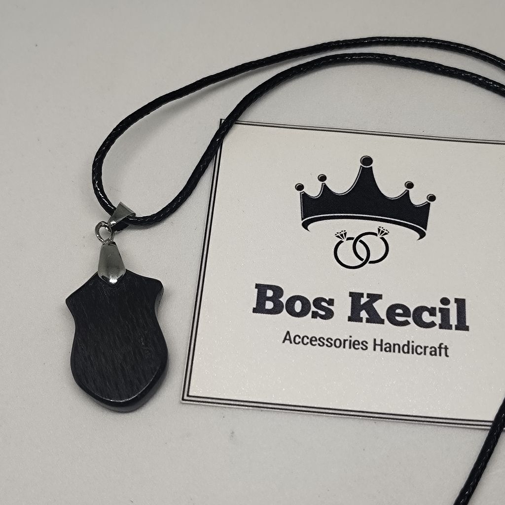 Liontin batu fosil galih kelor asli alam / liontin kalung terompah batu fosil kelor serat emas/perak