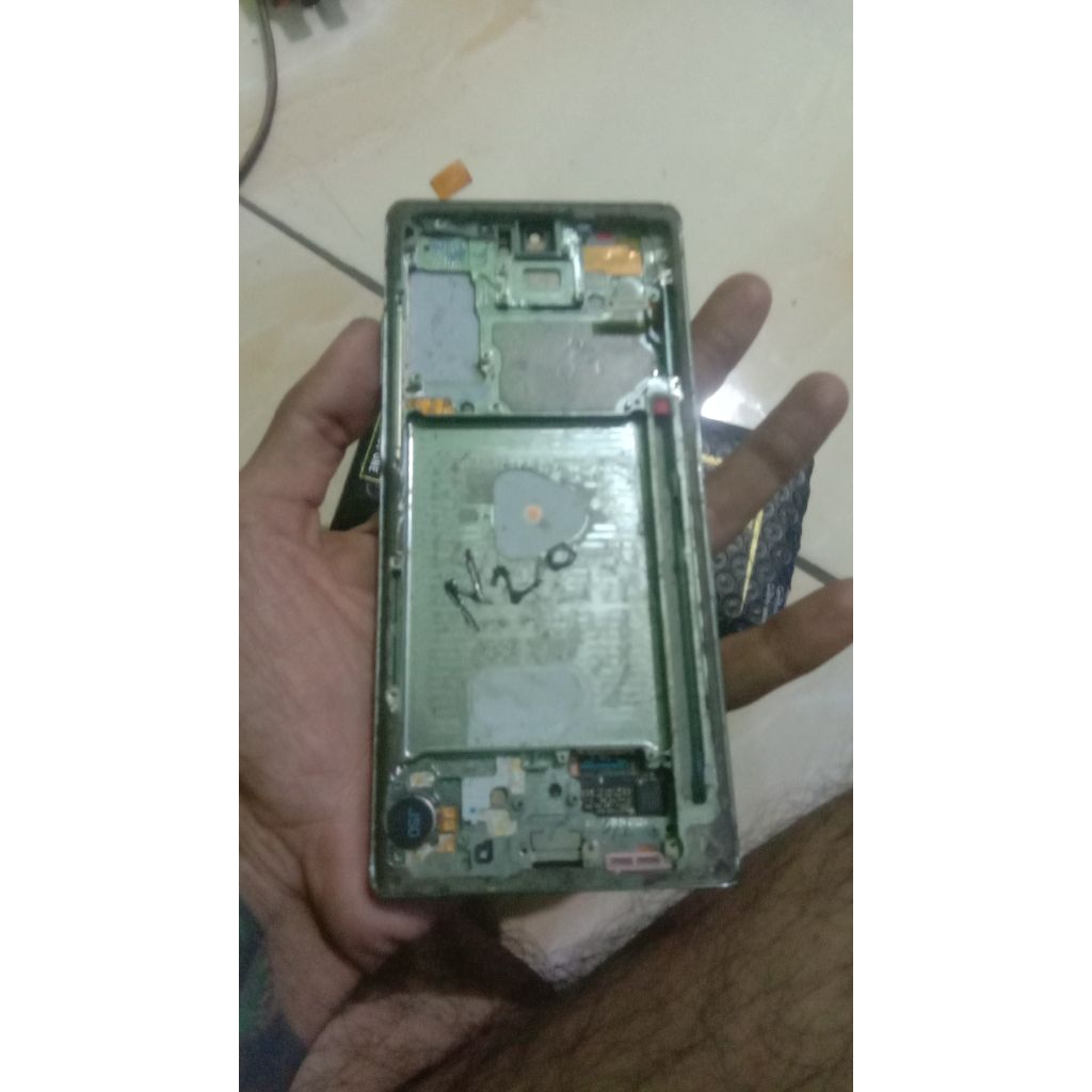 LCD copotan Samsung note 20 biasa mulus